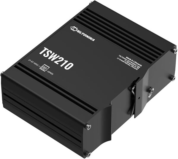TELTONIKA TSW210